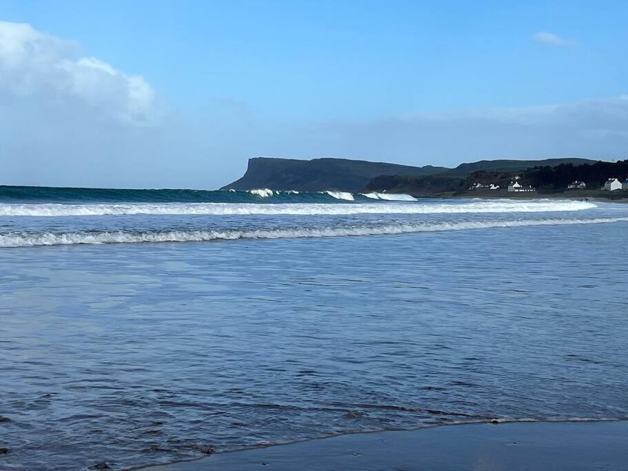 Seaside Apartment - 2 Storey 2 Bedrooms Ballycastle Εξωτερικό φωτογραφία